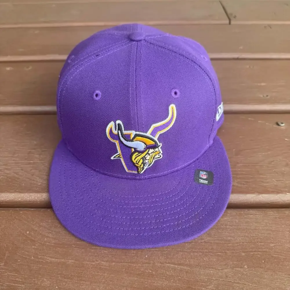 New Era 59Fifty Minnesota Vikings V NFL Purple Fitted Hat Cap Lid 7 3/8
